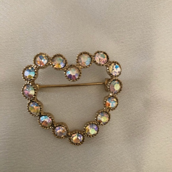 Vintage heart AB rhinestone brooch ♥️ - Picture 2 of 7